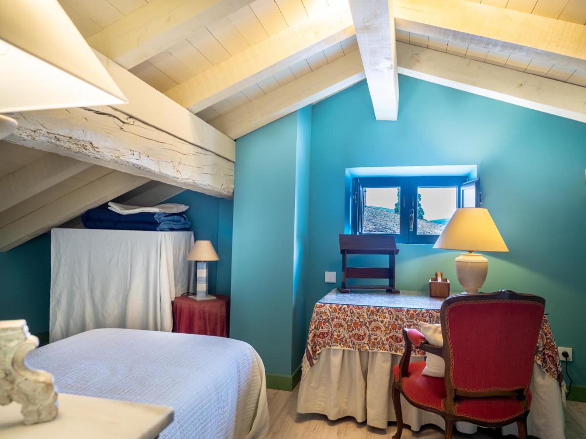 Encantadora Casa De Pueblo Con 5 Hab. En Burgos Santo Domingo De Silos Luaran gambar